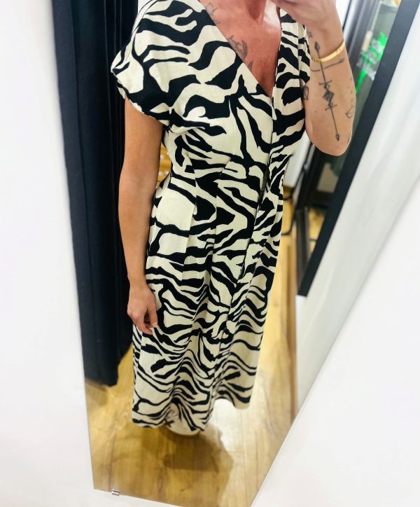 Robe blanche animal